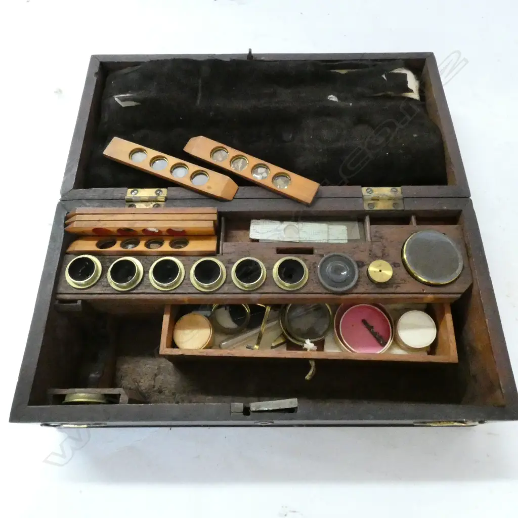 LACQUERED BRASS DRUM MICROSCOPE, c.1850, COMPLETE IN BOX w LENSES, STAGE BULLSEYE, INSECT CLIPS, SLIDES, ETC. Image 1++